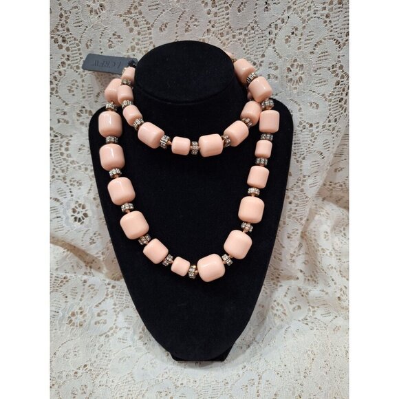 NWT J. Crew Peach Lucite Barrel Necklace With Gold-Tone & Rhinestone Accents-Vin - Picture 1 of 7